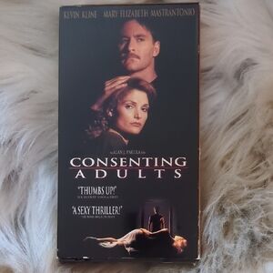 Consenting Adults VHS